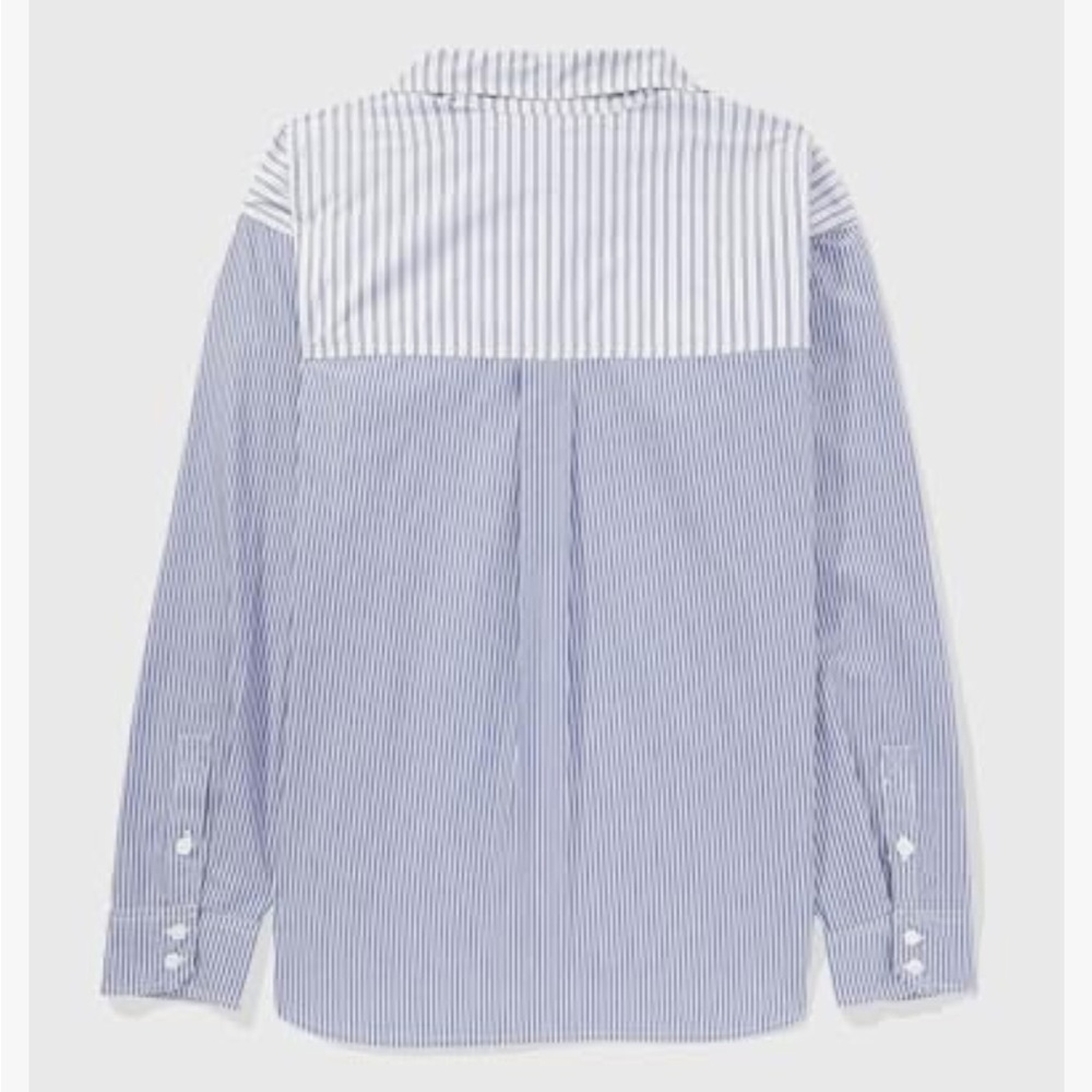 American Eagle Womens Core Perfect Button Down Shirt in Blue White Stripe Mix - Picture 4 of 8